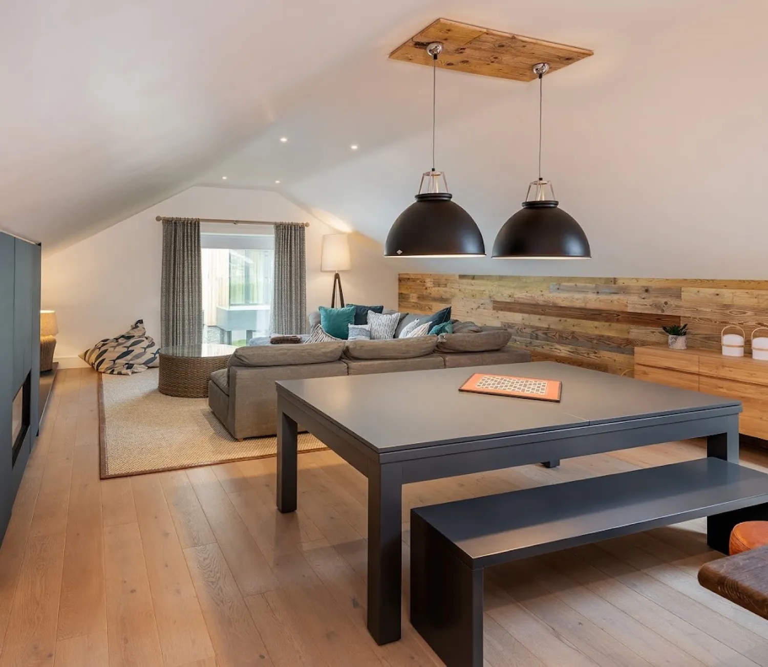 Luxury Nero Pool Tables